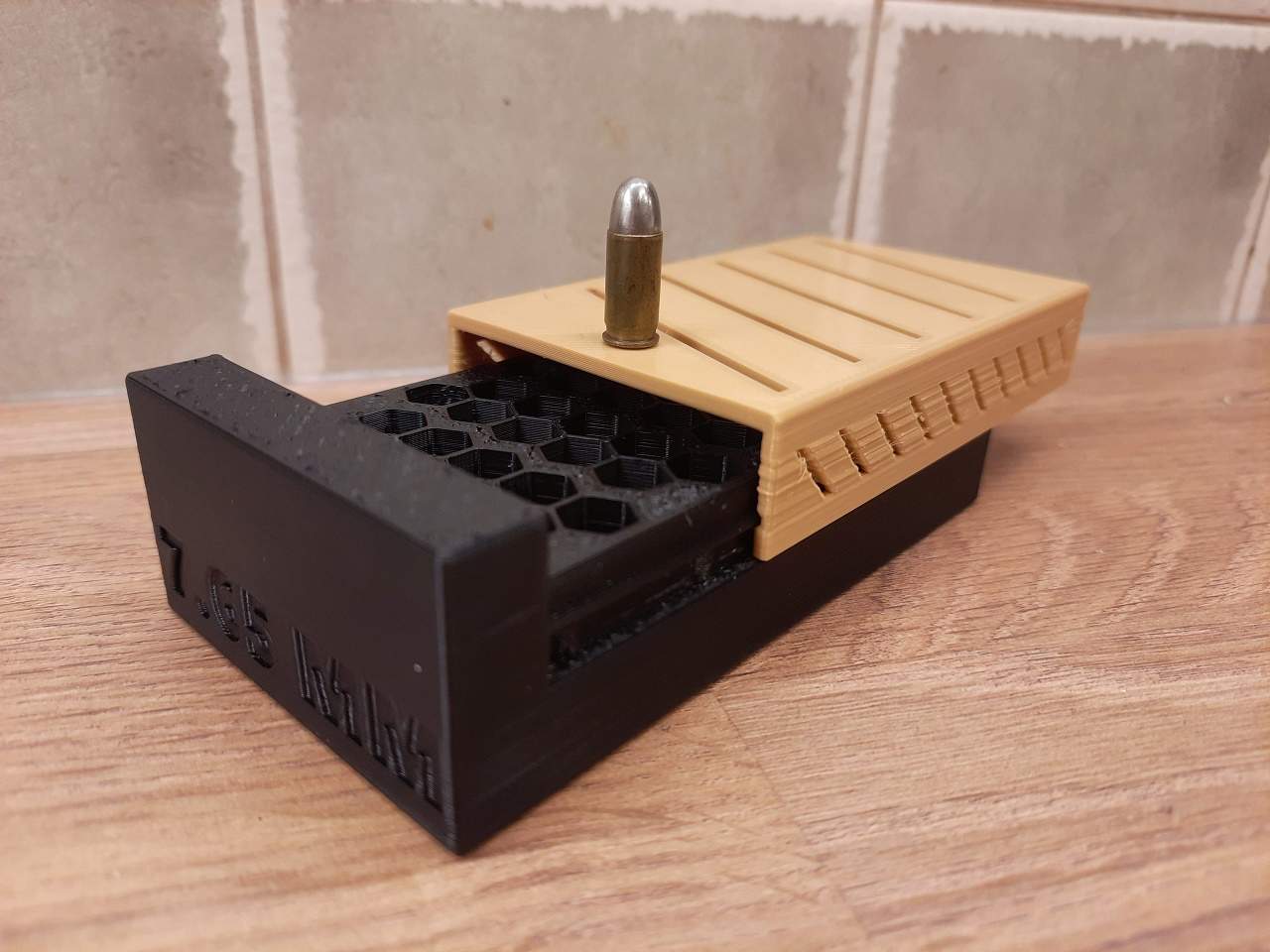 Zobrazit detail výrobku Krabička na 7,65 browning náboje, 50ks